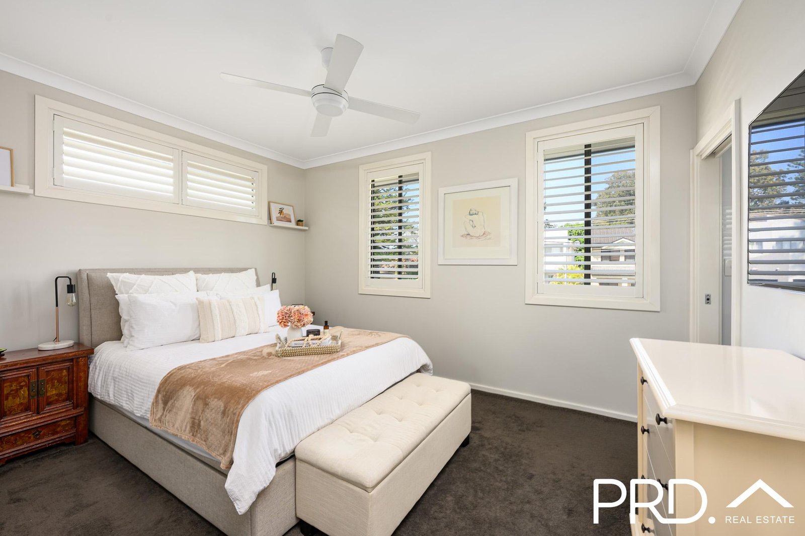 2a Penrose Avenue EAST HILLS 7