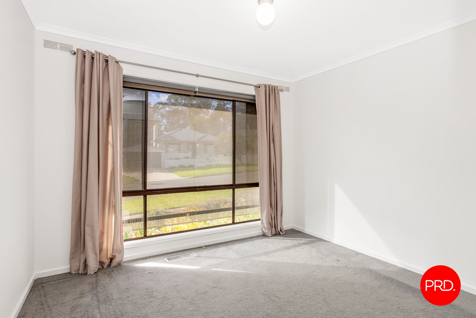 2a Pethard Place GOLDEN SQUARE 6
