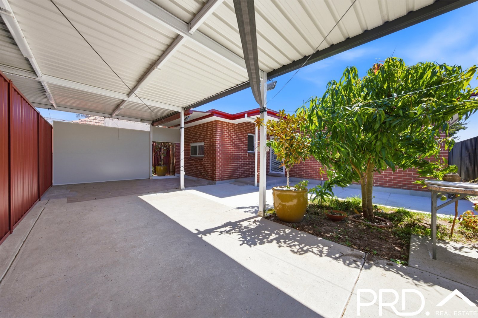 2a Picnic Point Road PANANIA 1