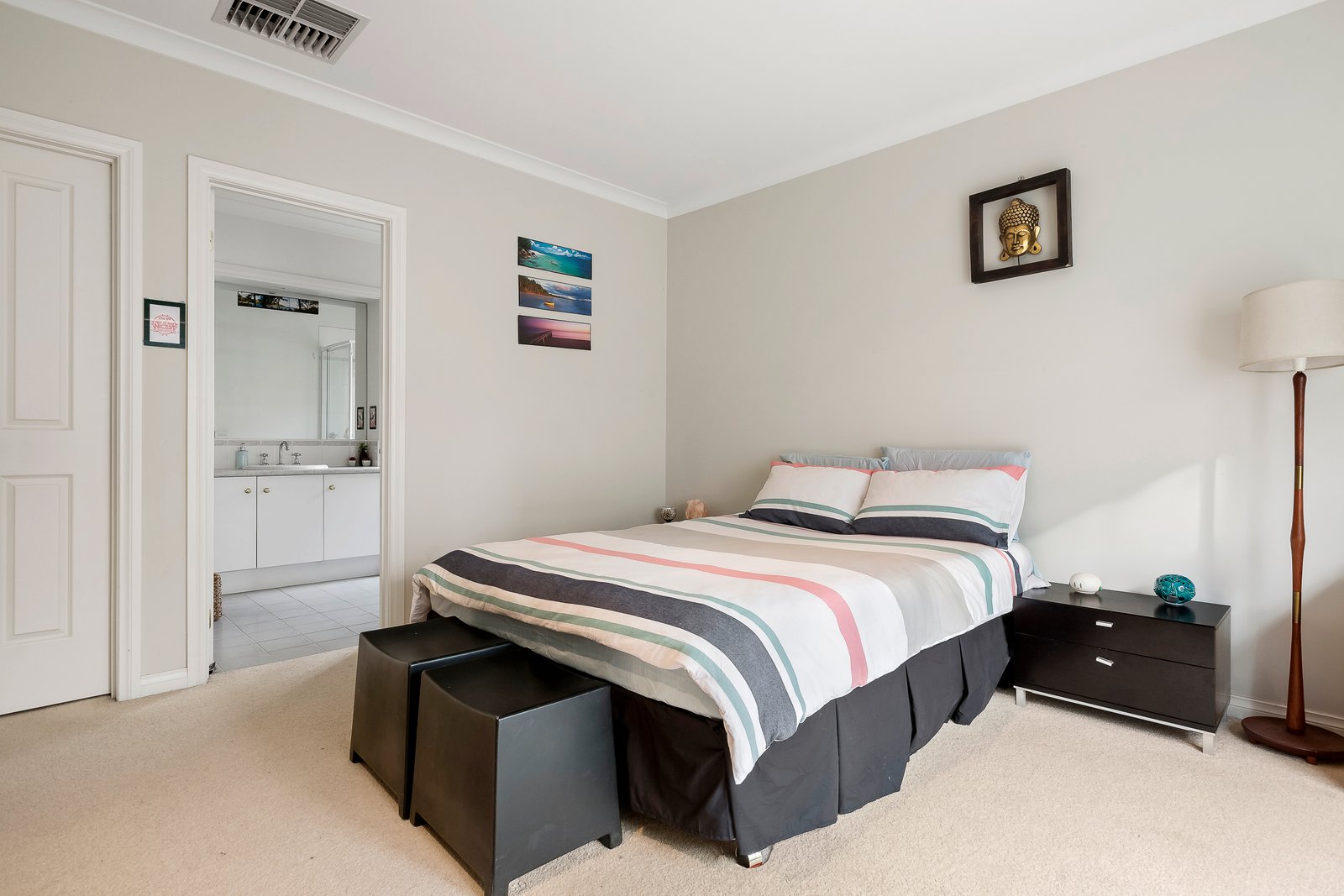 Gallery: 2A Randell Crescent