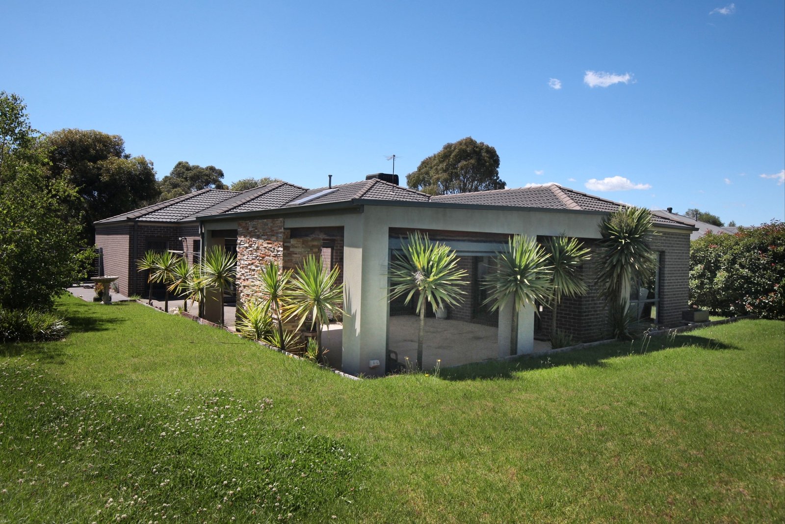 Real Estate and Property in 2A Rangeview Drive, Riddells Creek, VIC