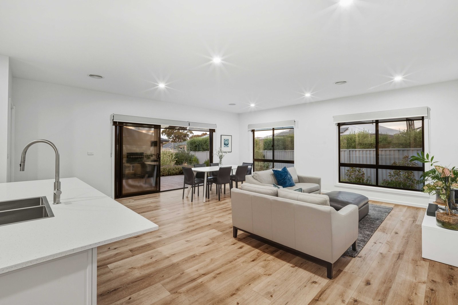 Gallery: 2A Richard Court