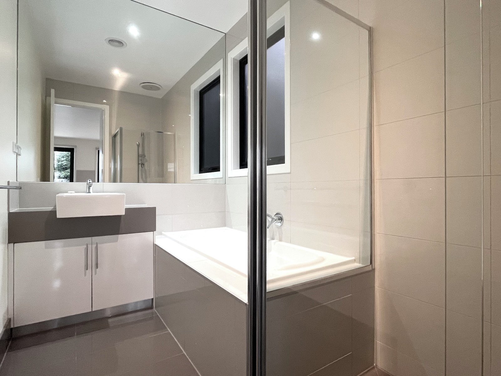 Gallery: 2A Rigby Street