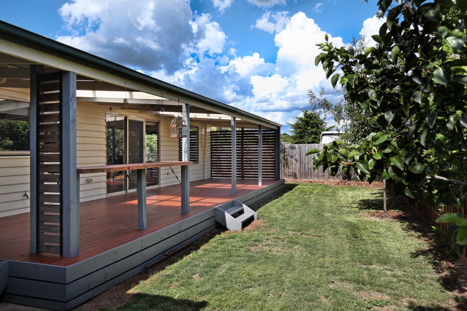 Real Estate and Property in 2A Rose Boulevard, Lancefield, VIC