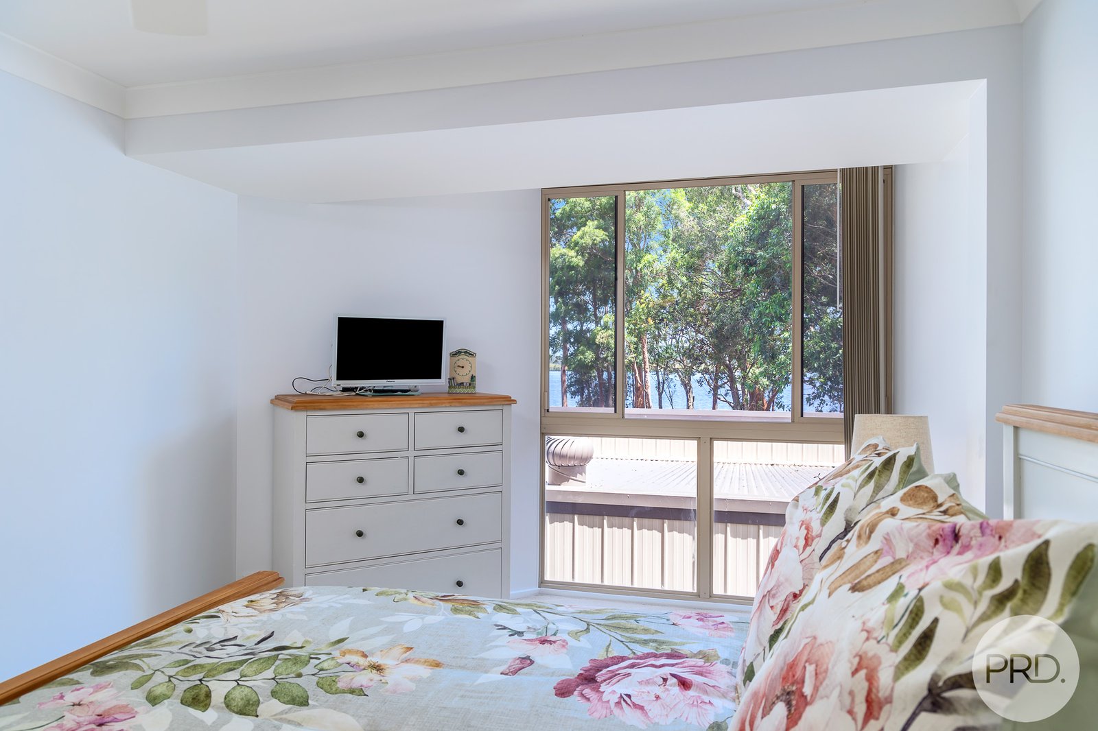 2A Rose Street LEMON TREE PASSAGE 16