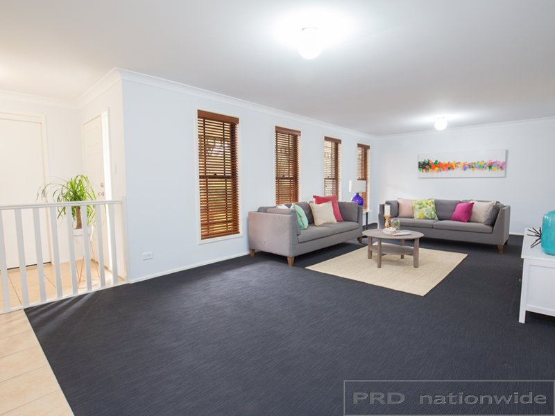 2A Rosebank Drive WALLALONG 3
