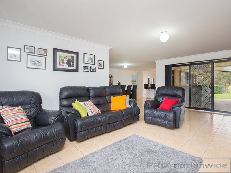 2A Rosebank Drive WALLALONG 7