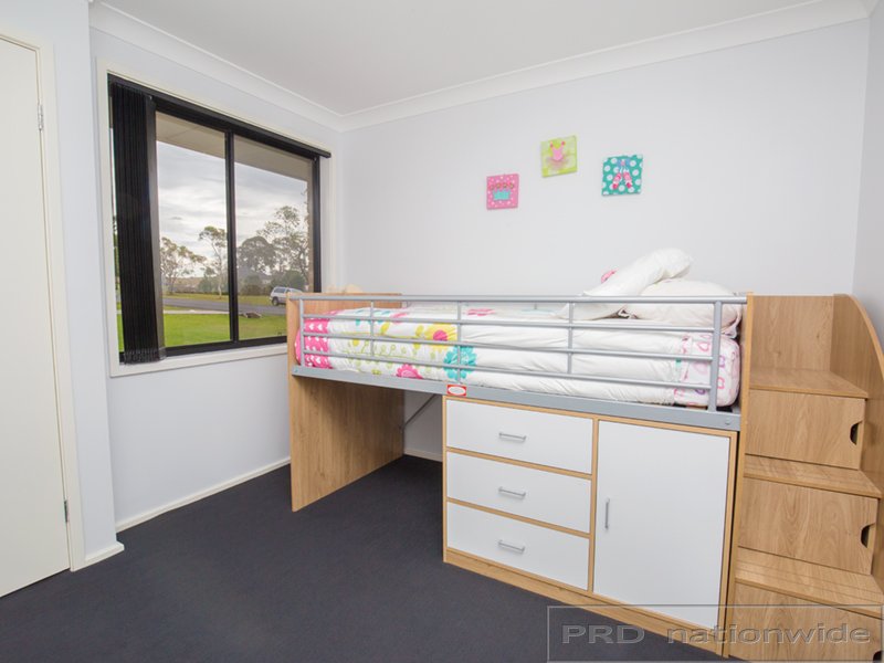 2A Rosebank Drive WALLALONG 11