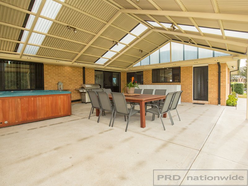 2A Rosebank Drive WALLALONG 14