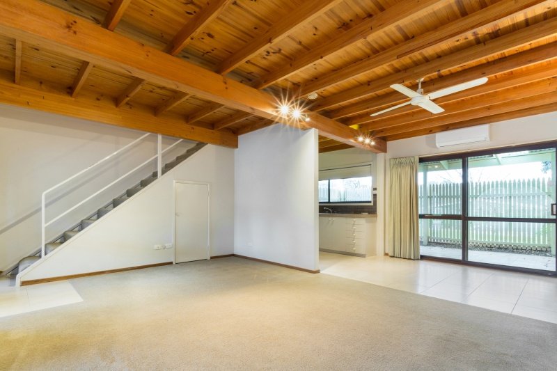 2a Rosemary Avenue STRATHDALE 8