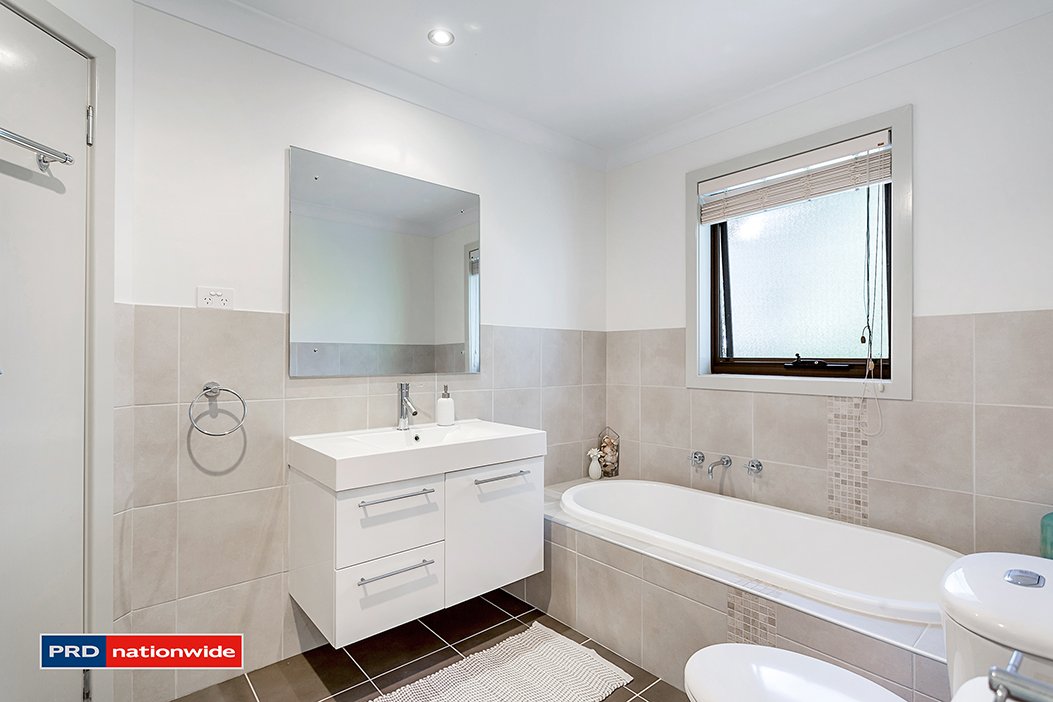 2a Seahorse Close CORLETTE 16