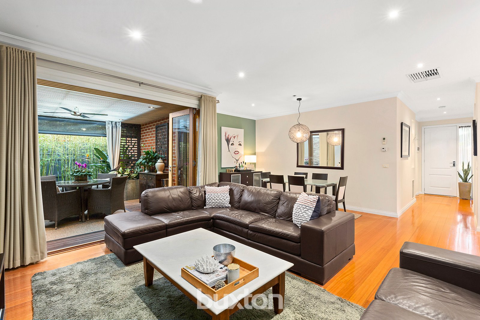 Gallery: 2a Short Street
