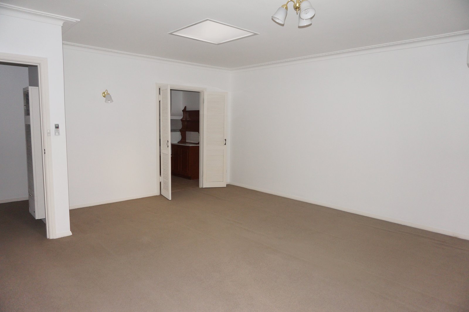 Gallery: 2A Stinton Avenue