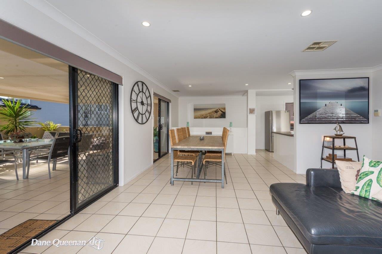 2a Taree Street NELSON BAY 15