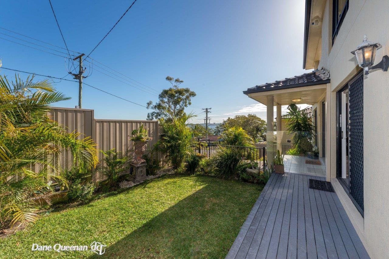2a Taree Street NELSON BAY 26