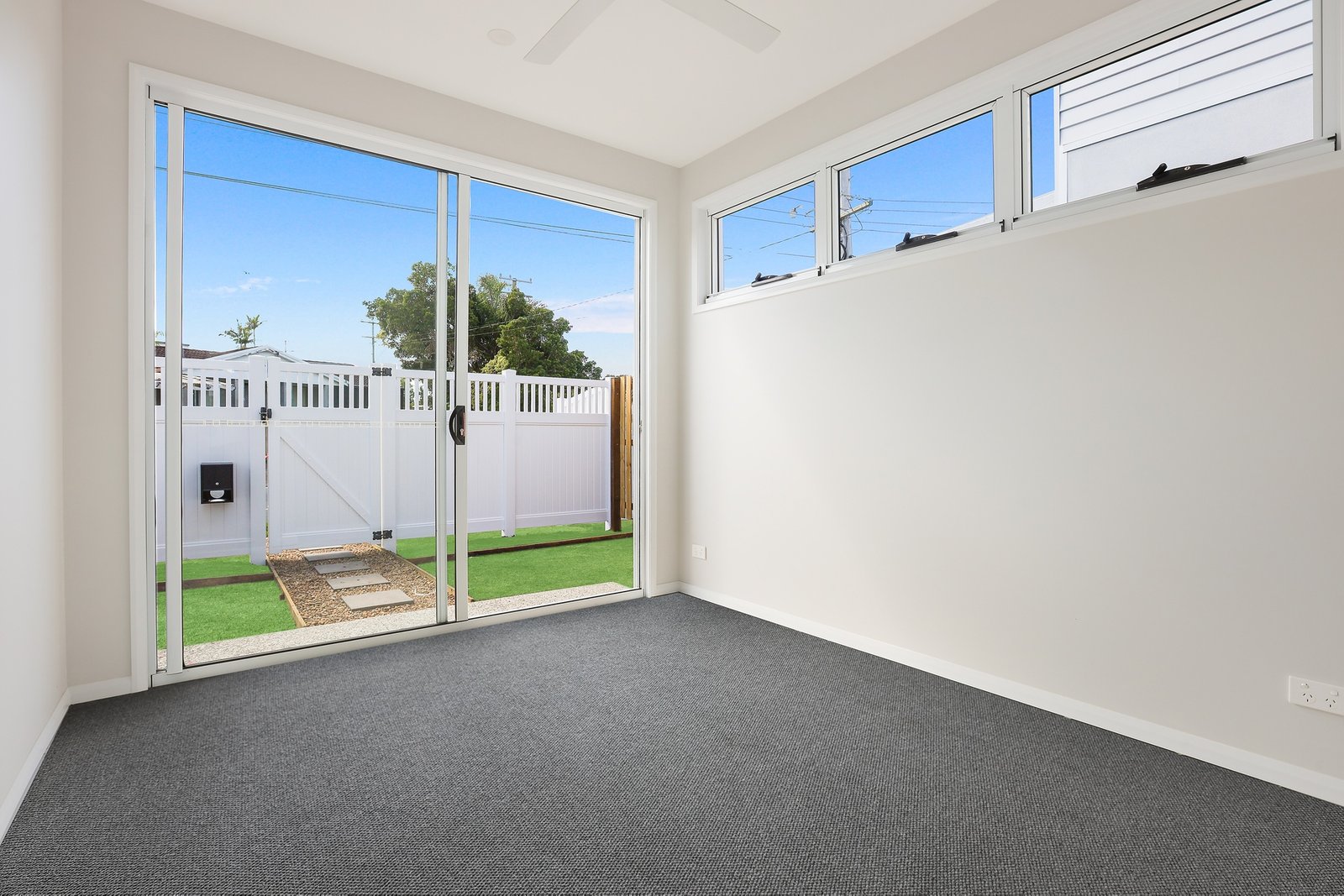 2a Tecoma Street SOUTHPORT 11