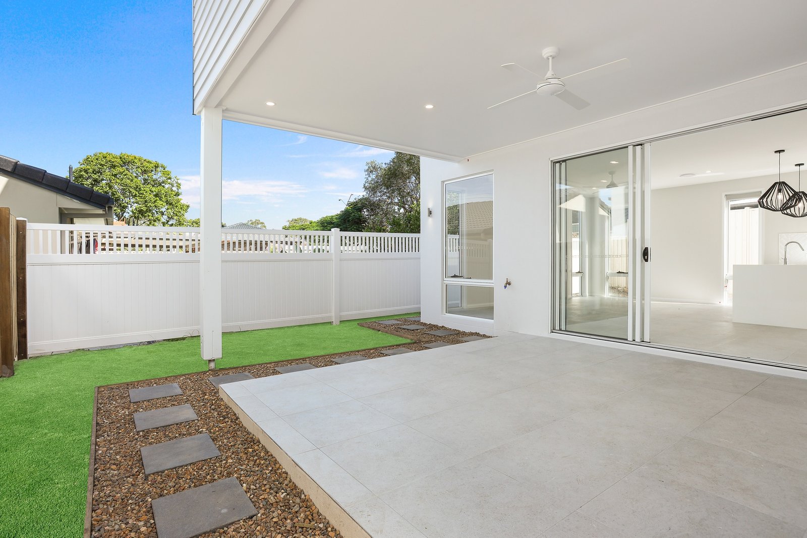 2a Tecoma Street SOUTHPORT 13