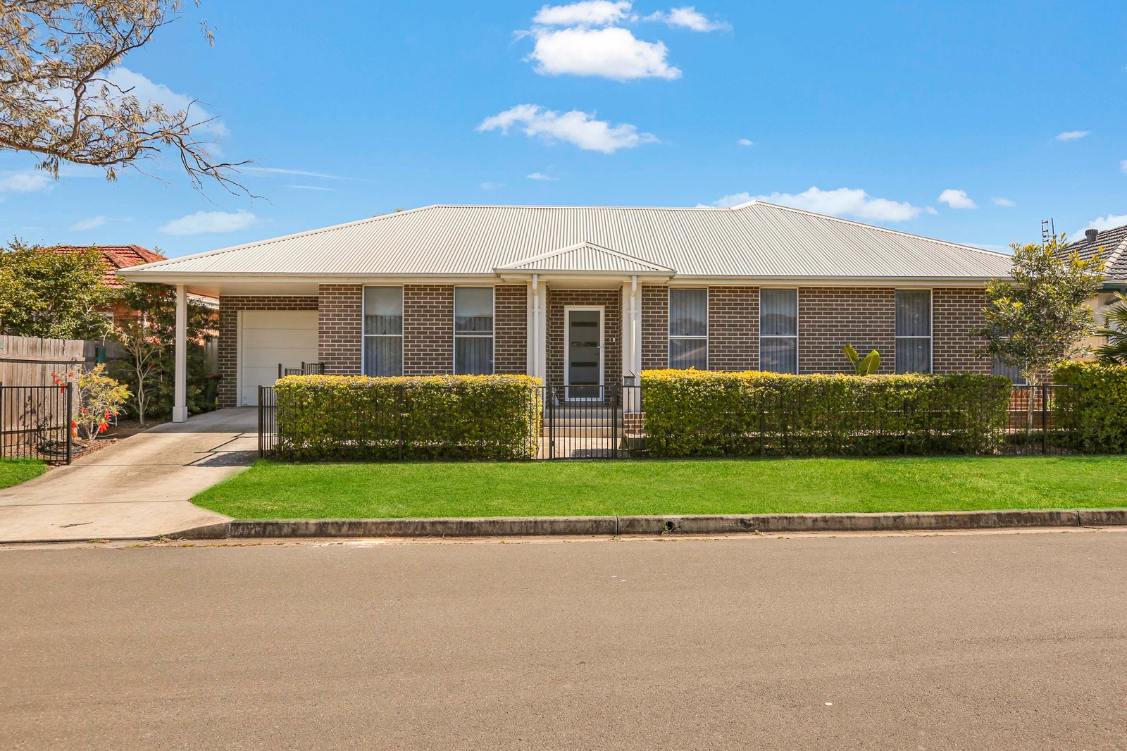 2a Toronto Avenue DAPTO 1