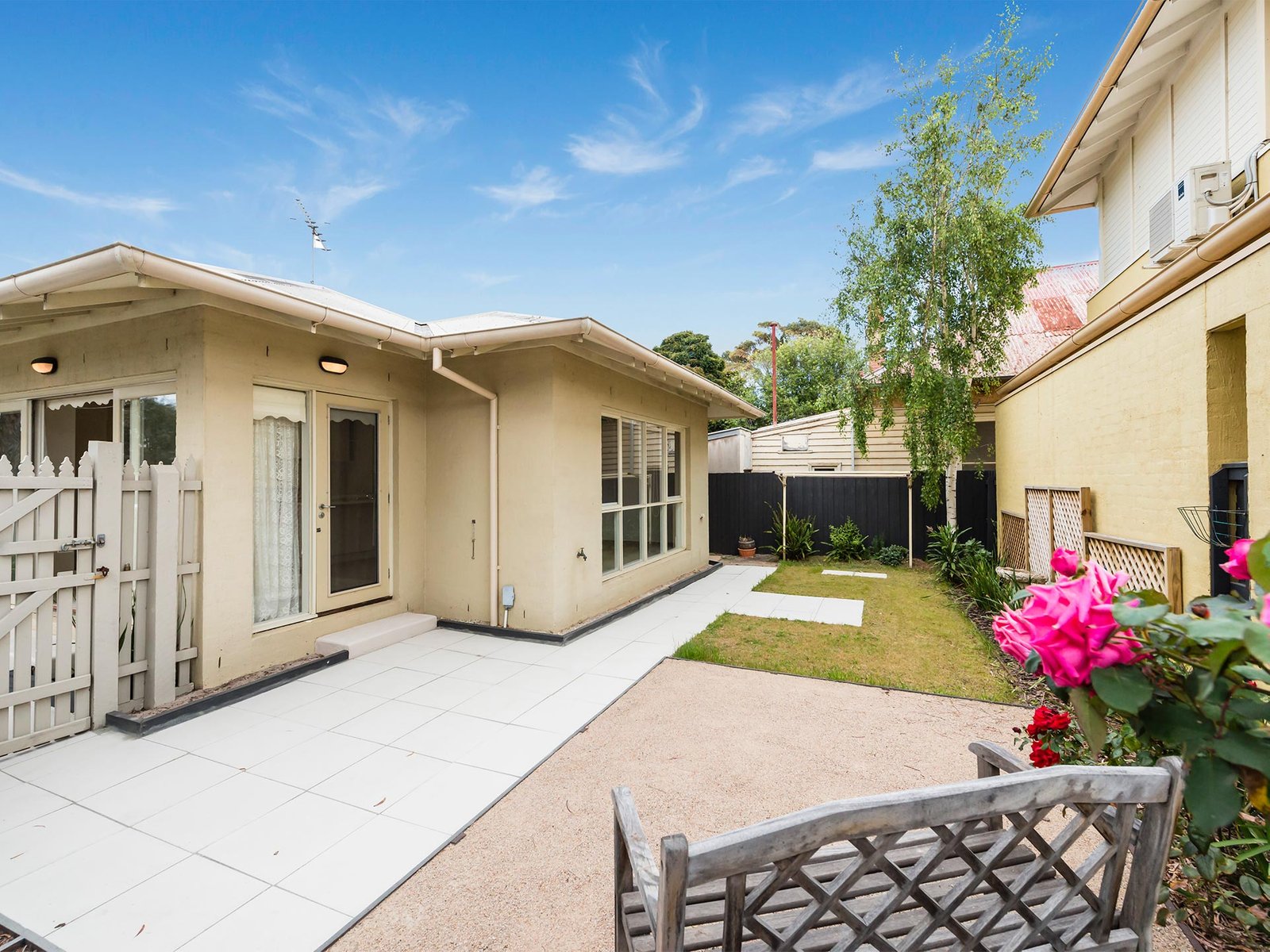 Gallery: 2a Trentham