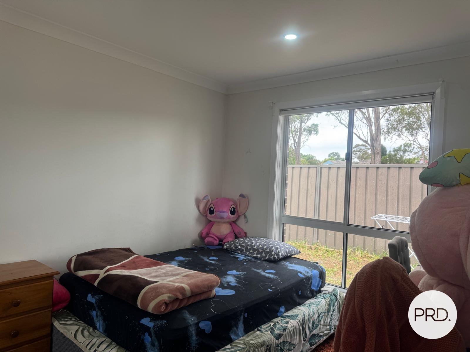 2A Wagtail Crescent INGLEBURN 9