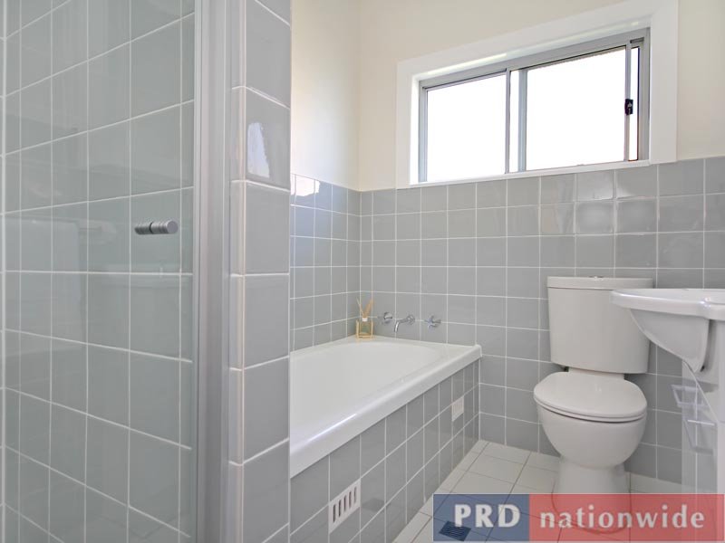 2A Wattle Street PEAKHURST 8