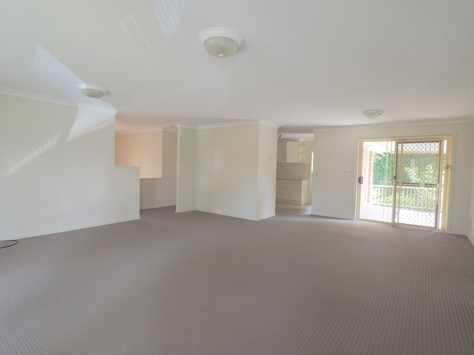 2A/10 Gordon Street COFFS HARBOUR 4