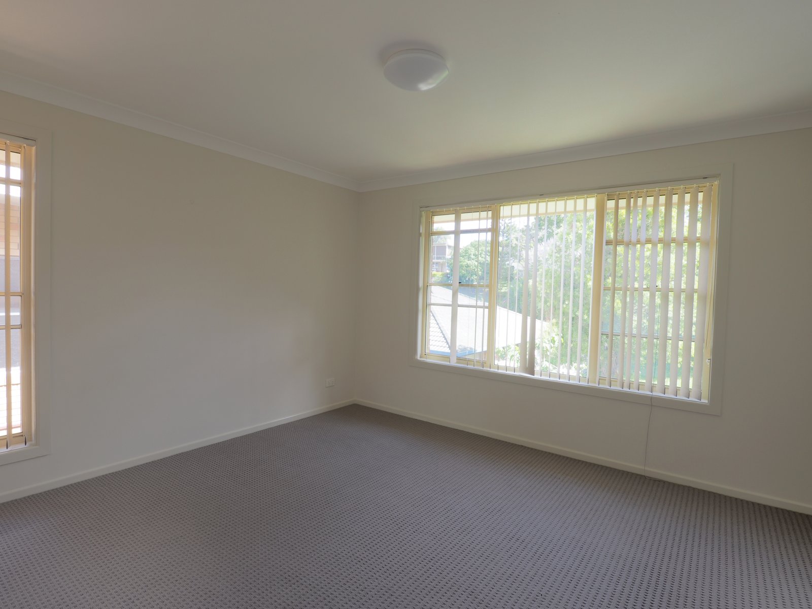 2A/10 Gordon Street COFFS HARBOUR 11