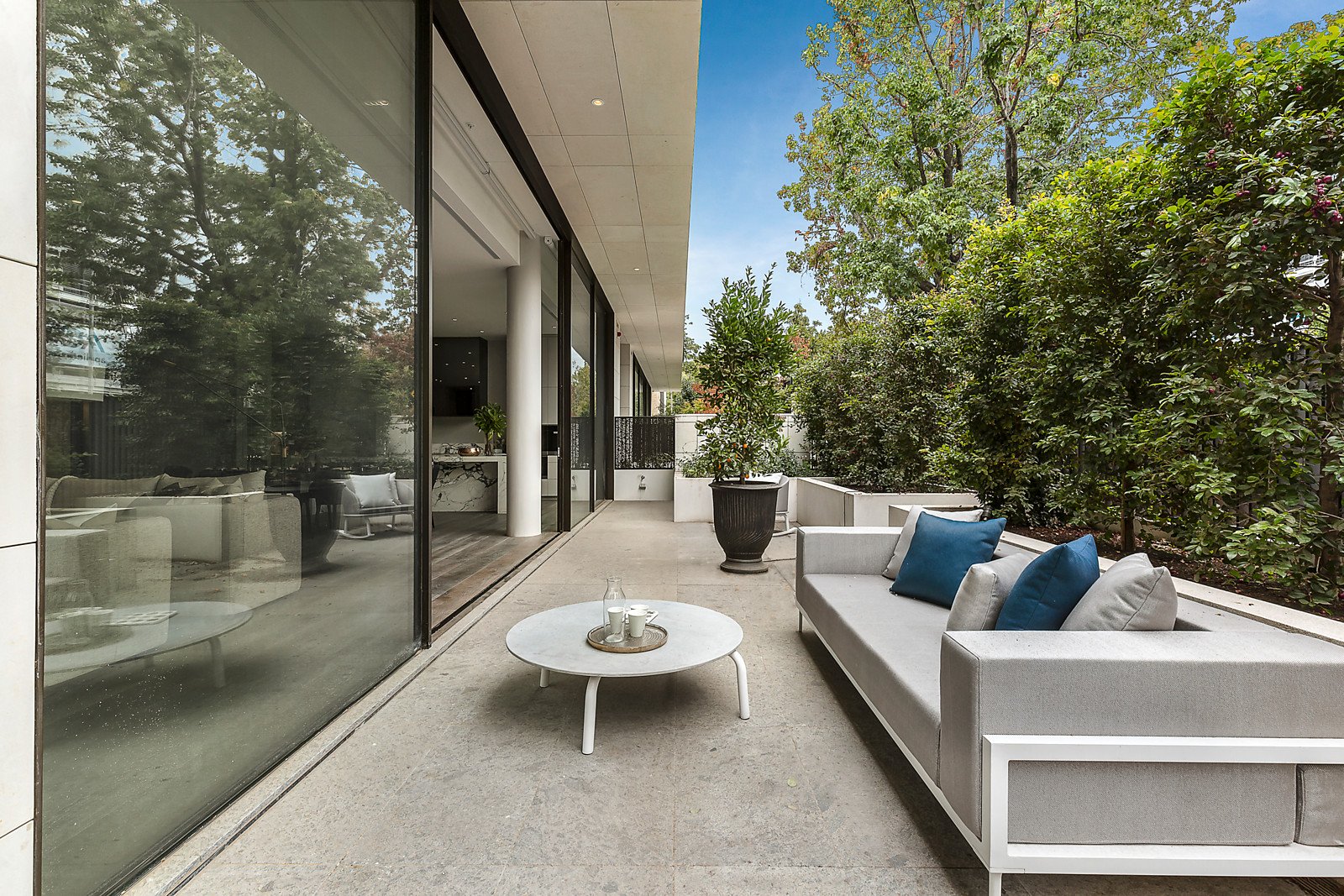 2A/23 Millswyn Street, South Yarra, VIC