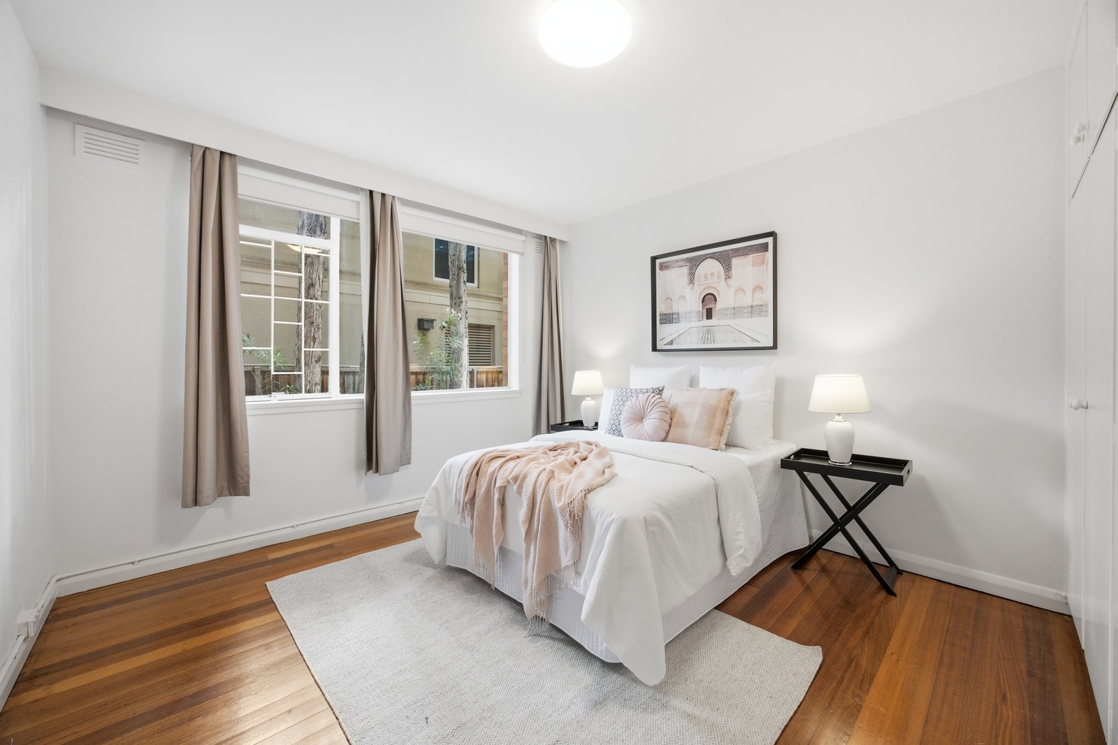 Gallery: 2A/587 Toorak Road