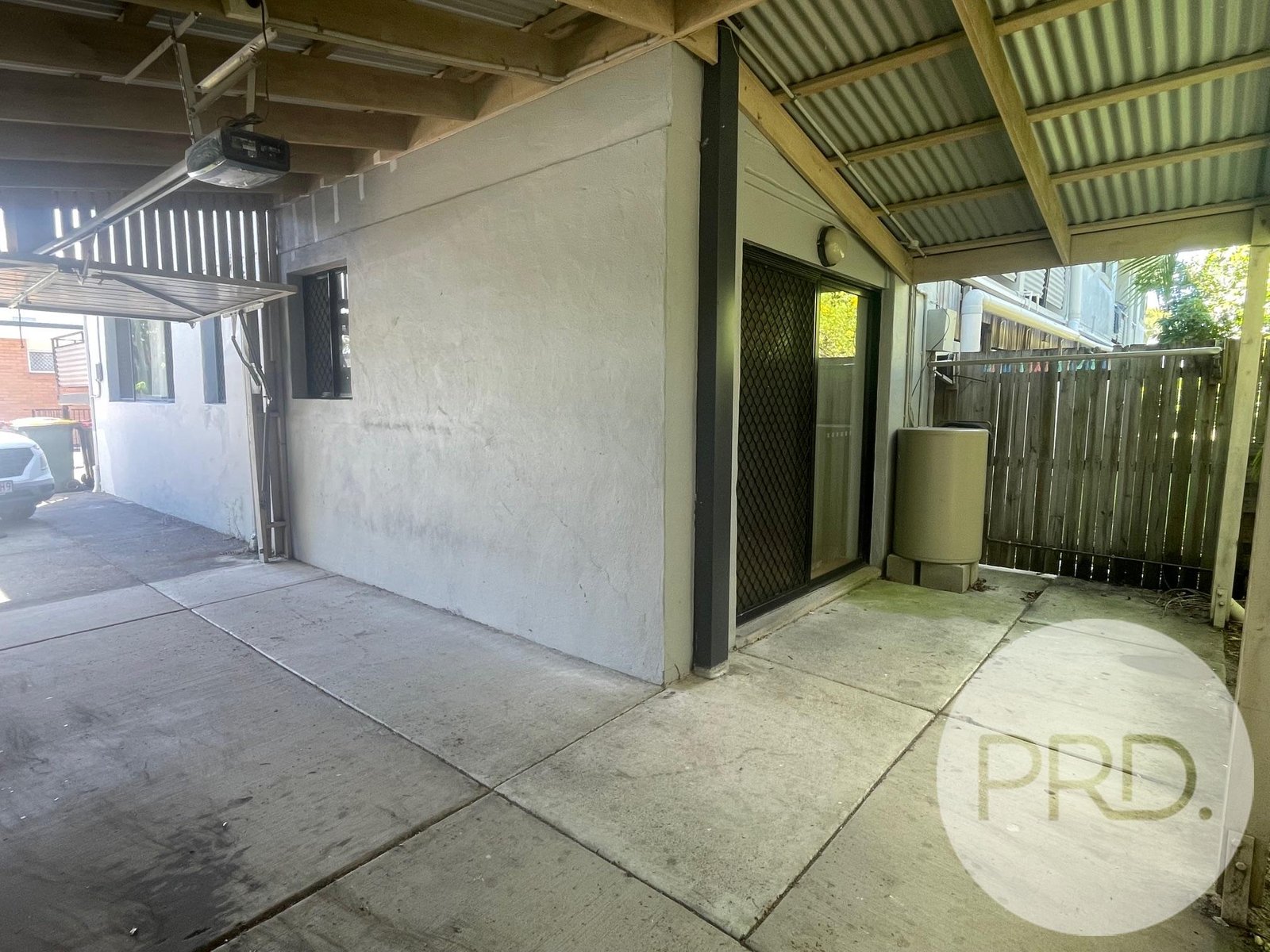 2a/72 Jenner Street NUNDAH 9