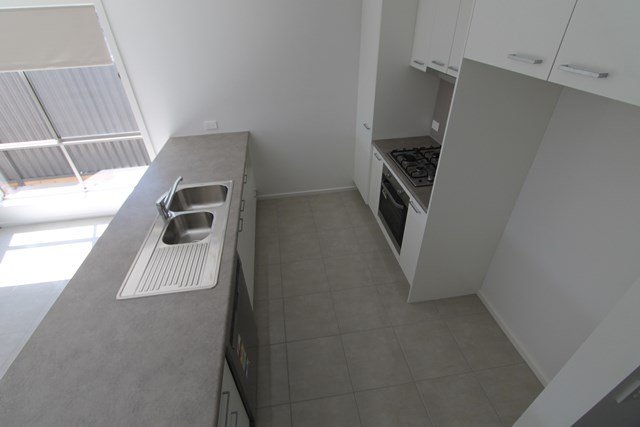 2B Alexandra Street SEBASTOPOL 4