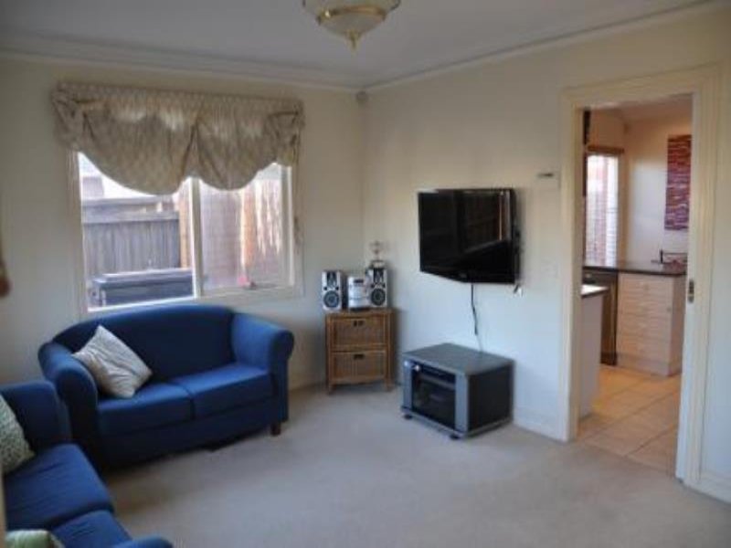 Gallery: 2B Angliss Street