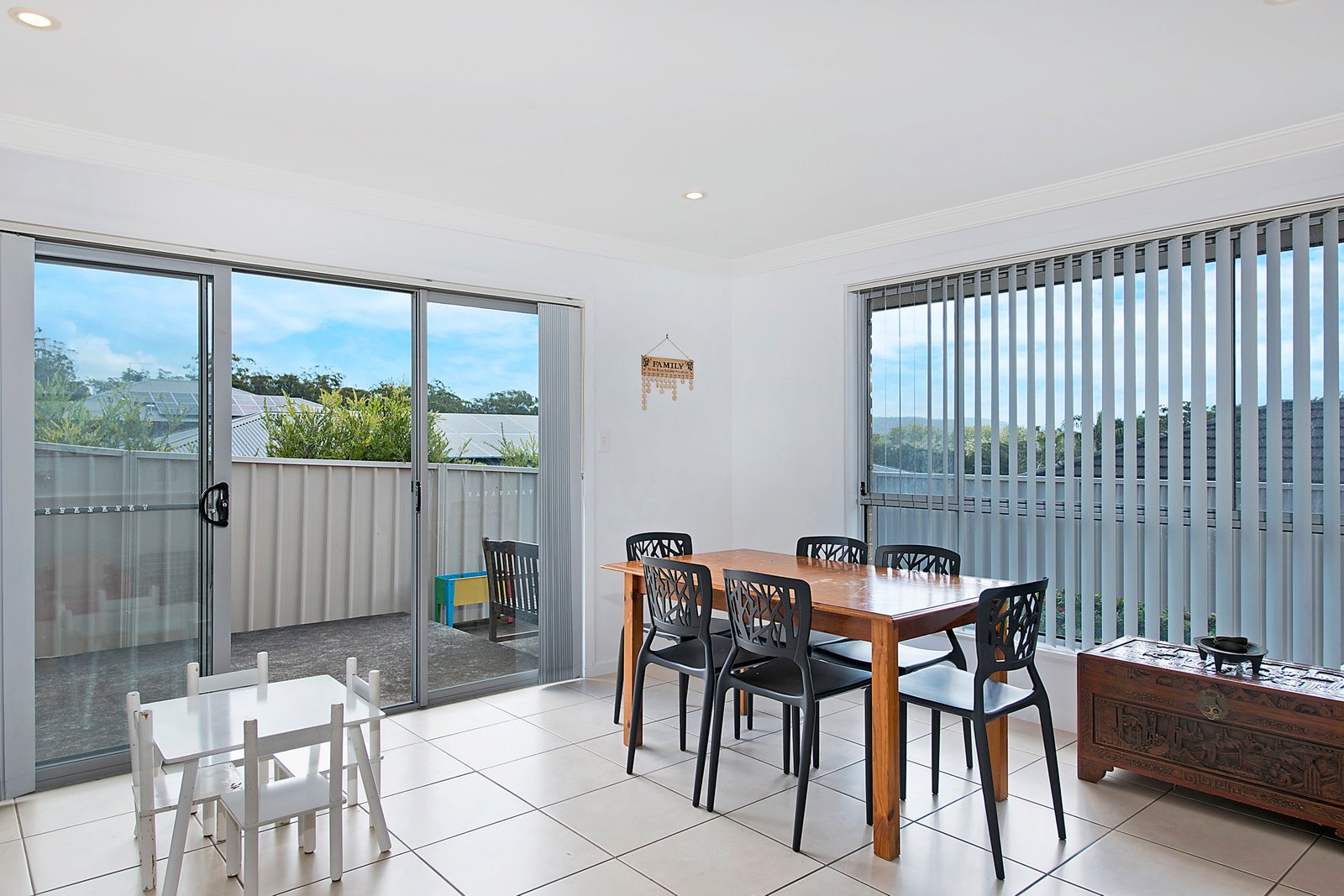 2b Bronzewing Terrace LAKEWOOD 5