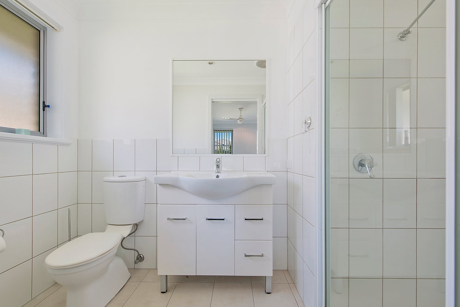 2b Bronzewing Terrace LAKEWOOD 8