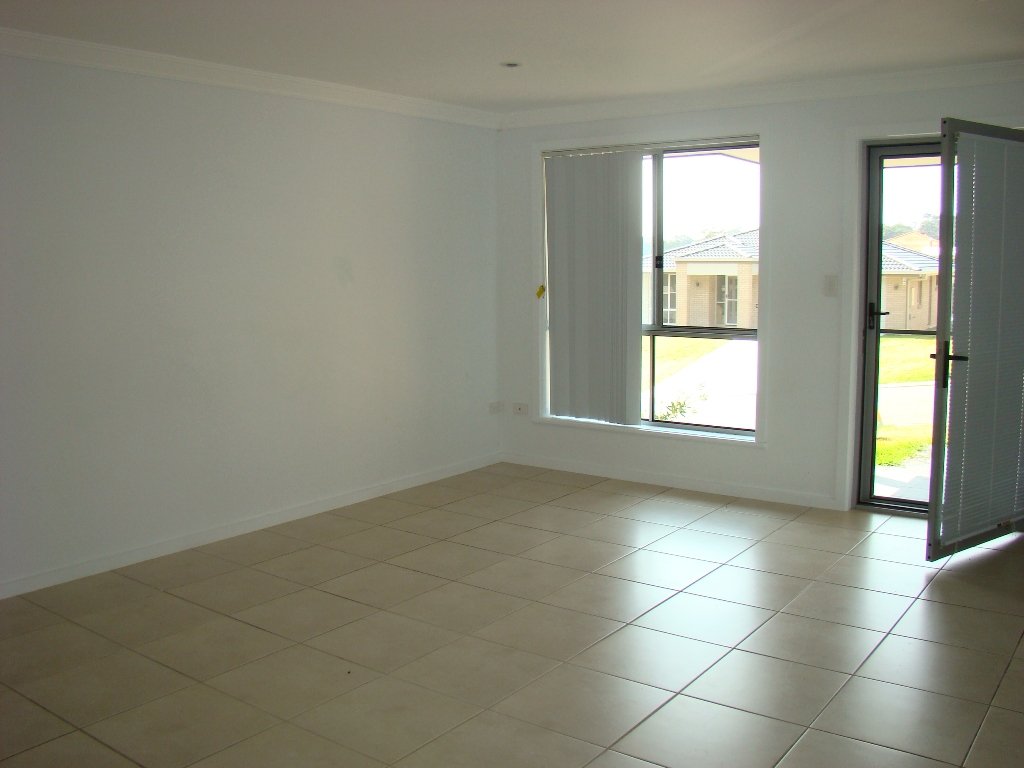 2B Bronzewing Terrace LAURIETON 5