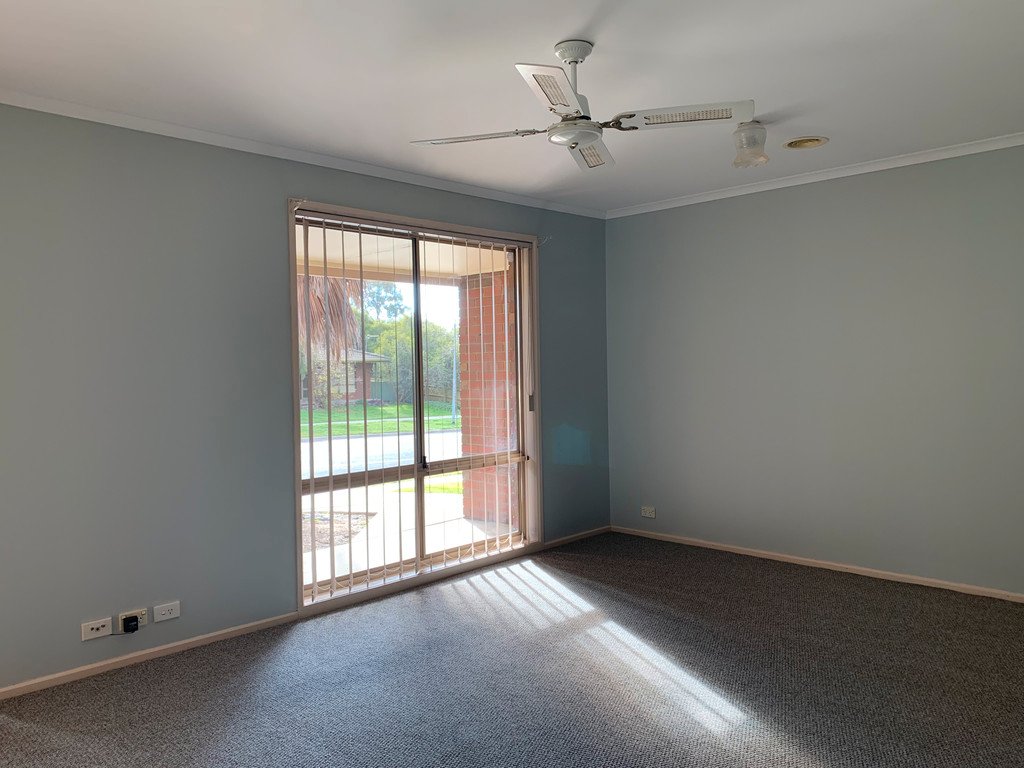 2b Chiffley Street WODONGA 2