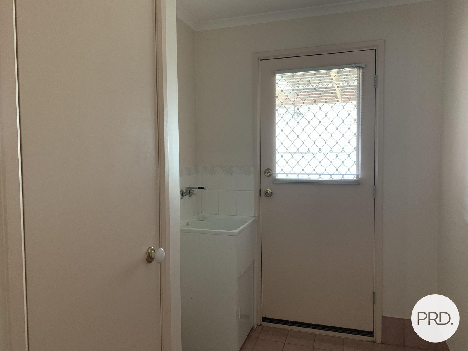 2b Chifley Street WODONGA 7