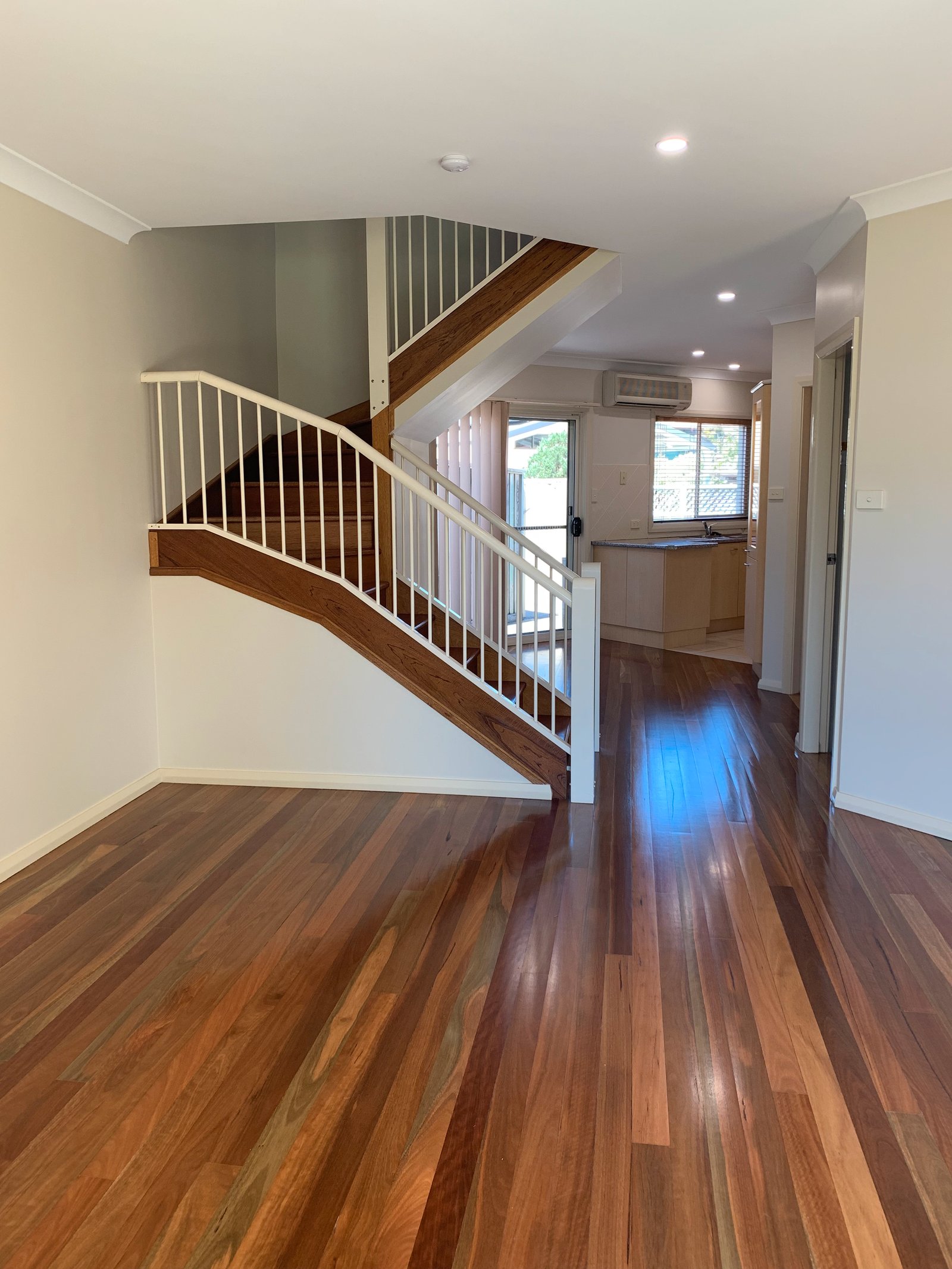 2B Dent St  Merewether 2