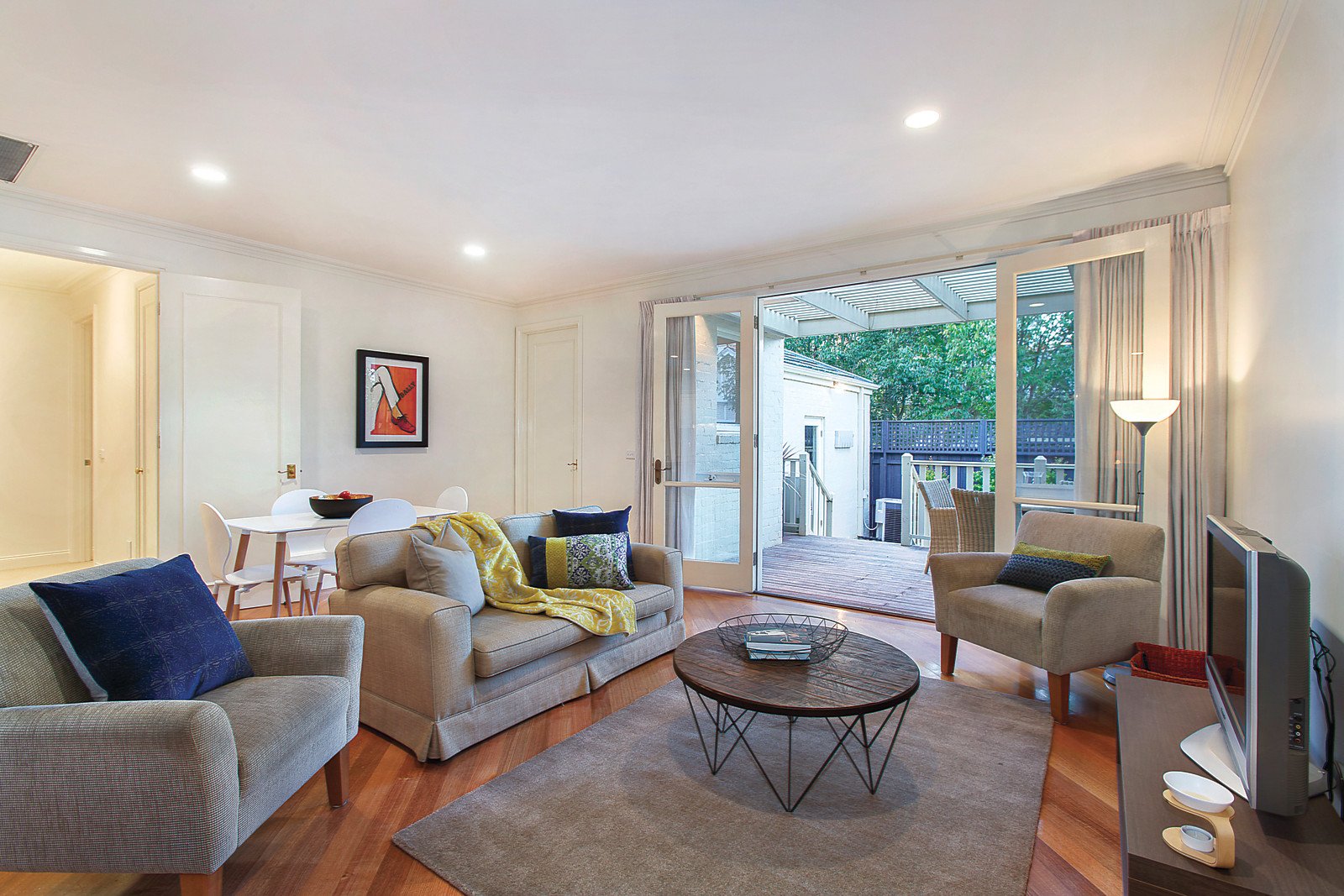 2B Erica Avenue, Glen Iris, VIC