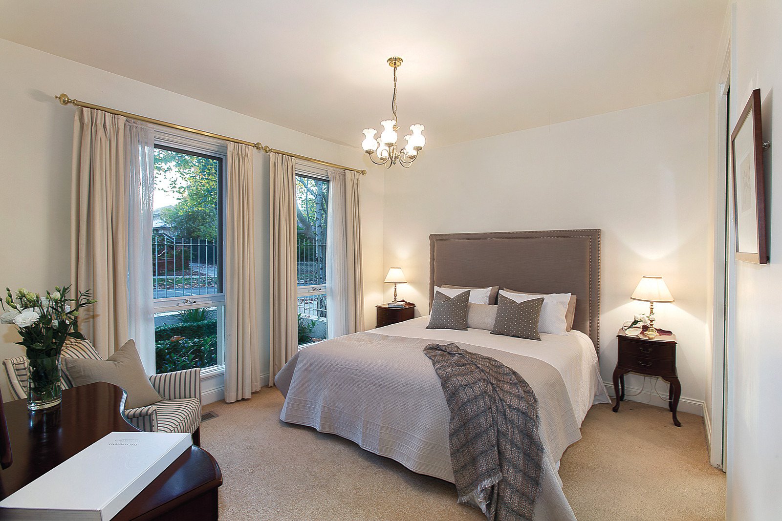 2B Erica Avenue, Glen Iris, VIC