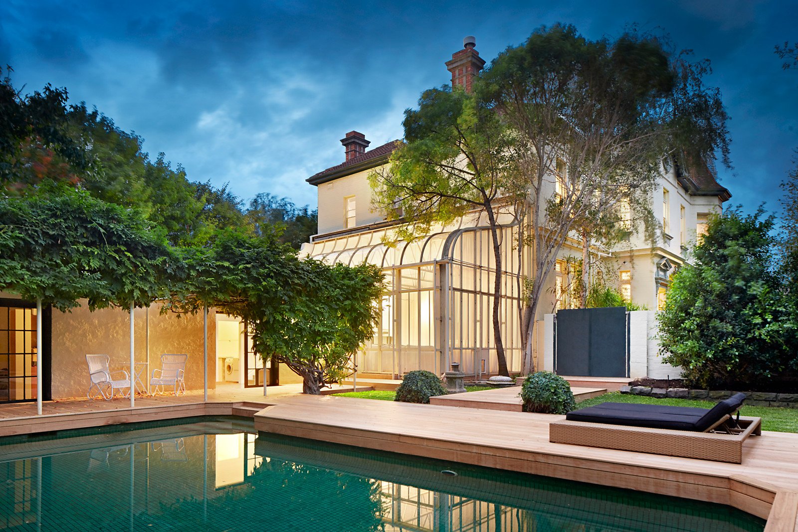 2B Erskine Street, Armadale, VIC