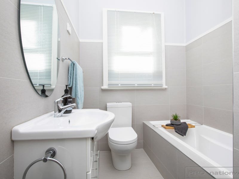 2B First Avenue RUTHERFORD 7
