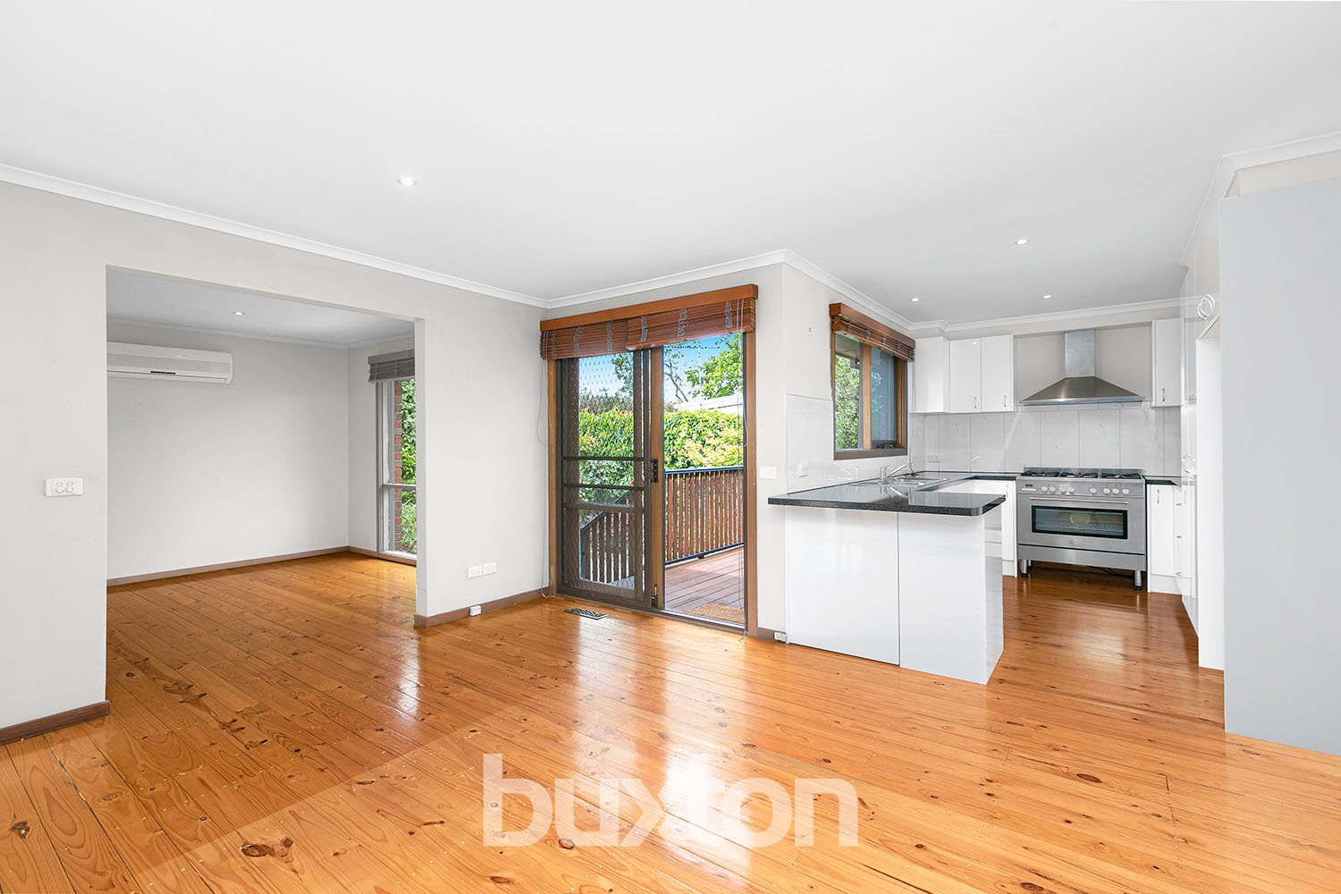 Gallery: 2B George Street