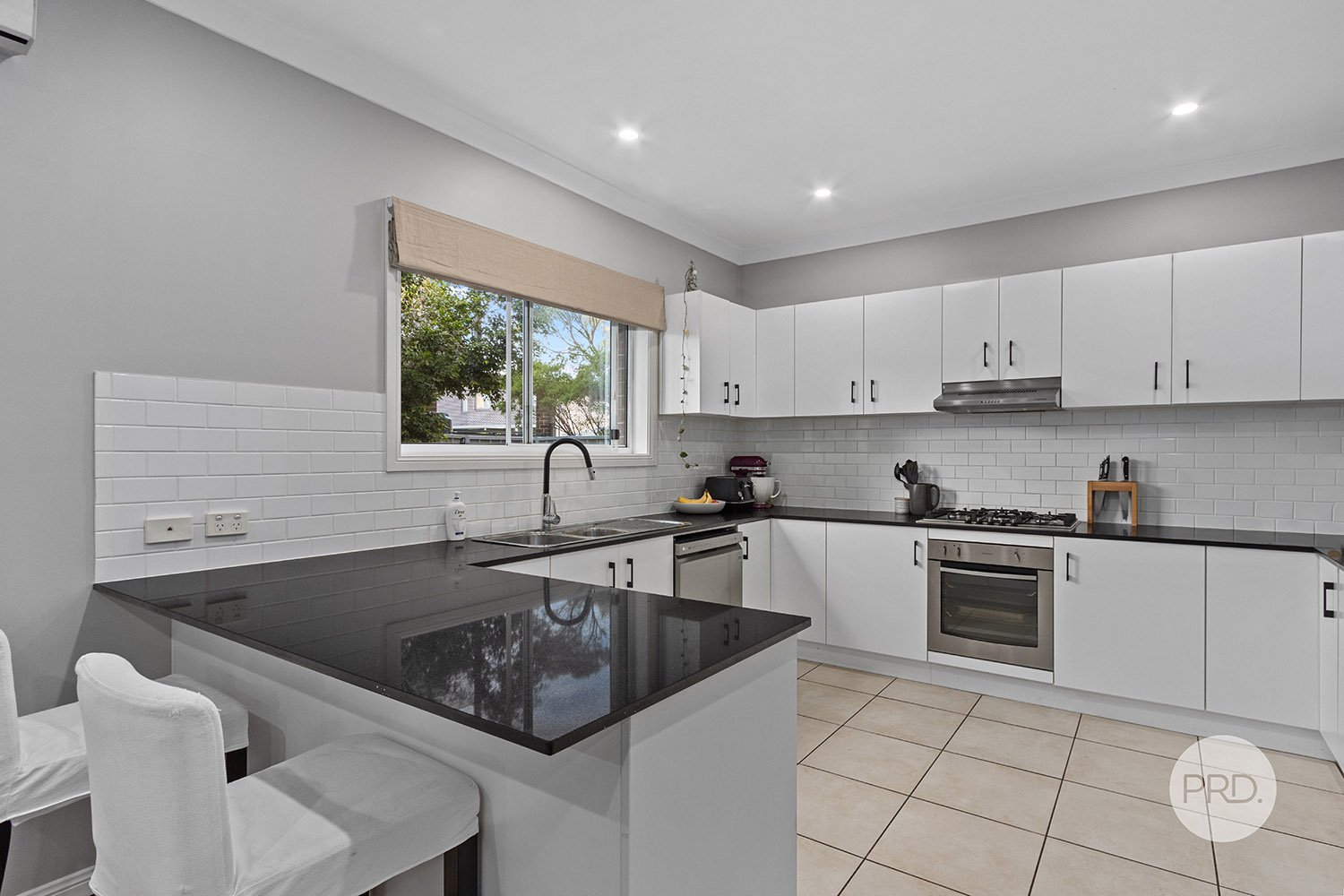 2B Hazelglen Avenue PANANIA 4