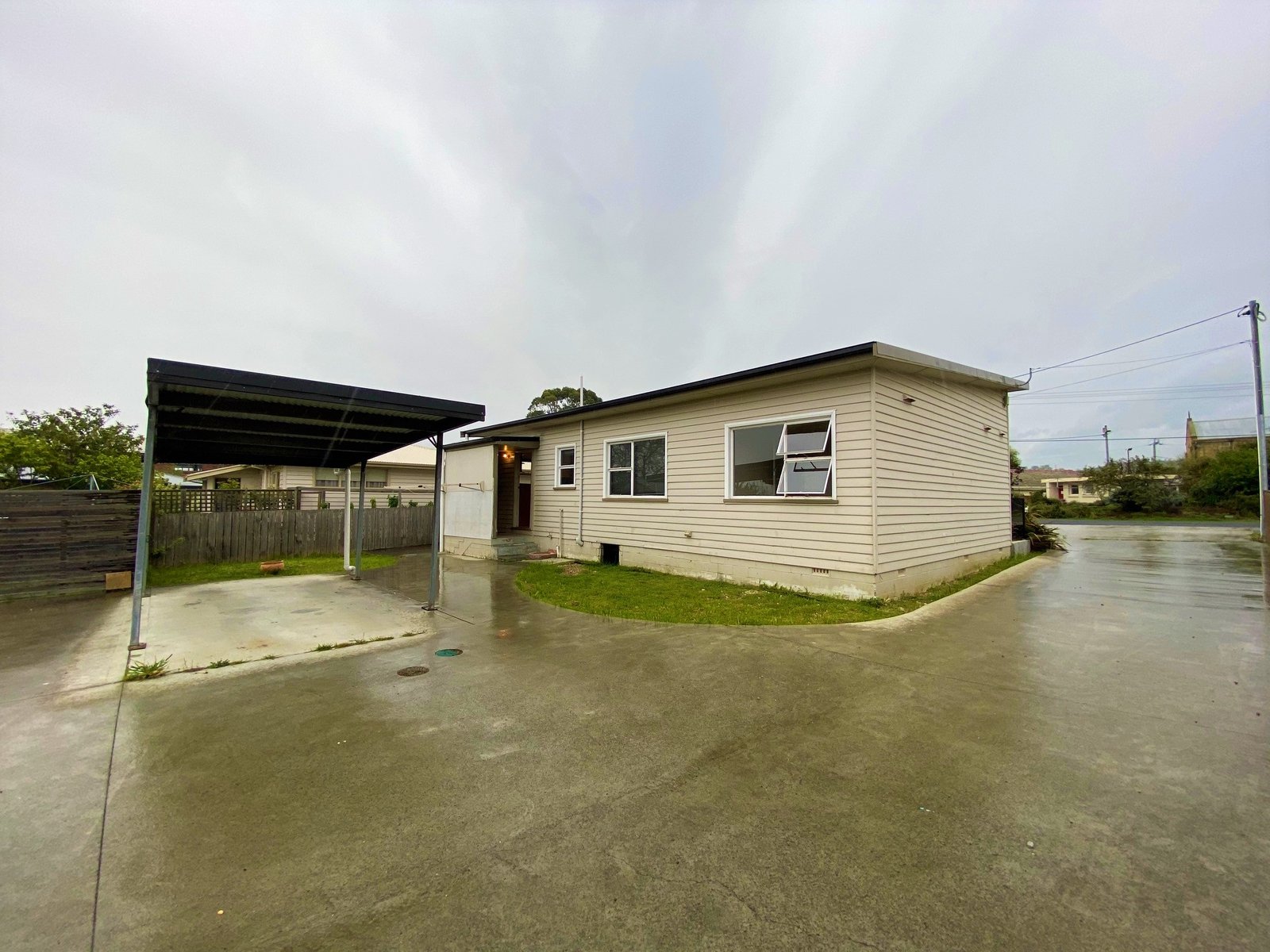 2B Henry Street SORELL 12