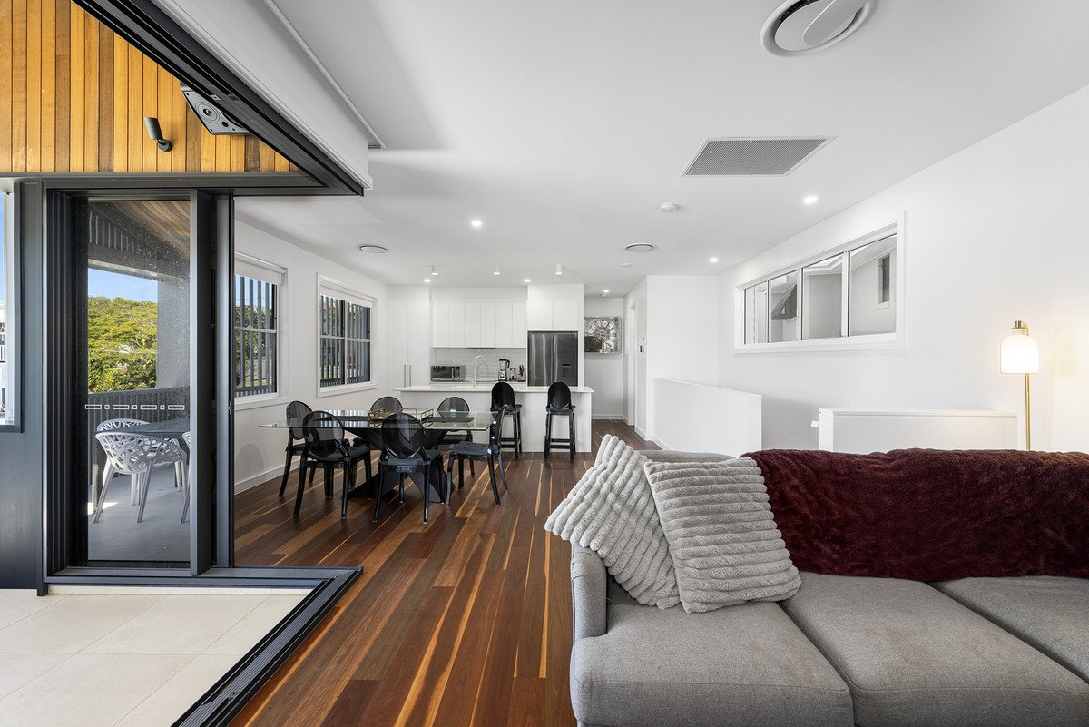 2B Kate Street Southport 9