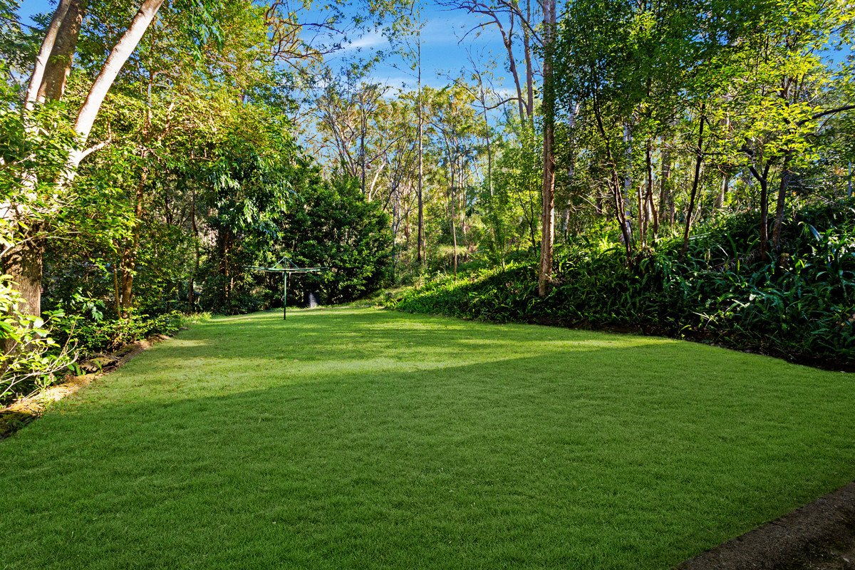 2B Koombahla Drive Tallebudgera 13