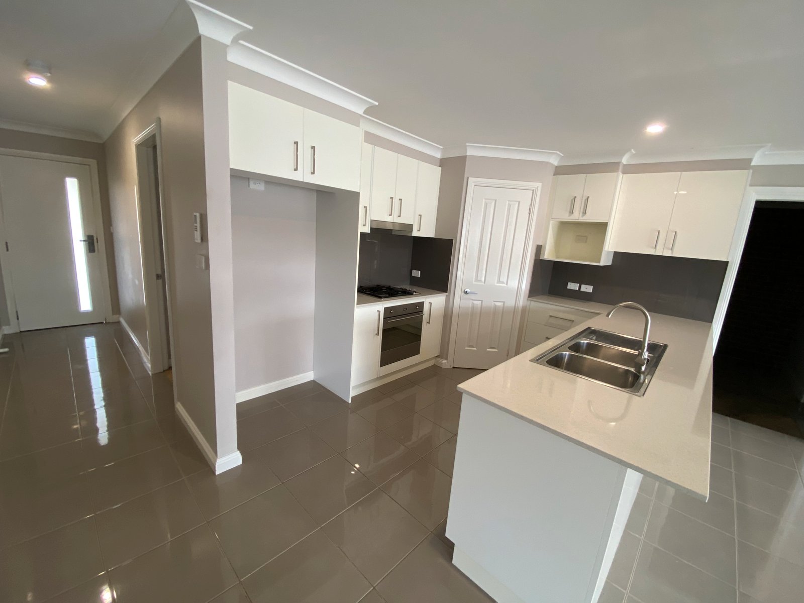 2B Lily Close KOOTINGAL 7