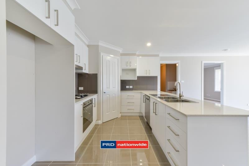 2B Lily Close KOOTINGAL 2