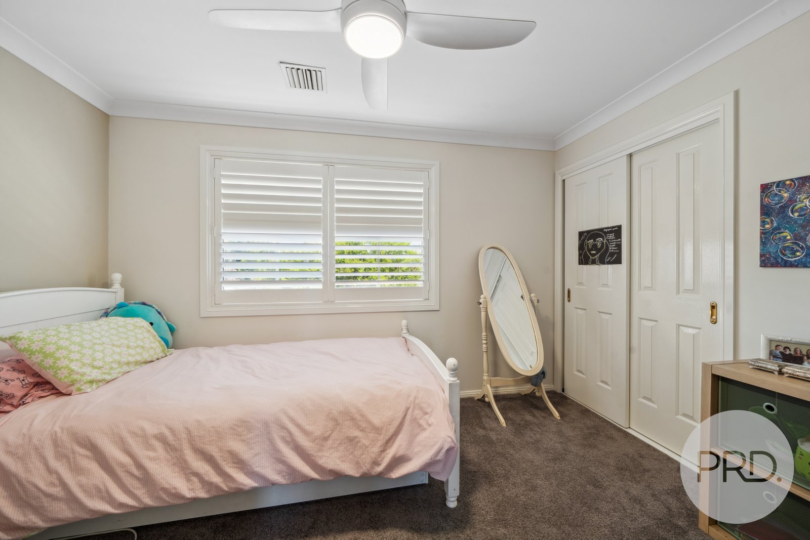 2B Lusher Avenue TURVEY PARK 11